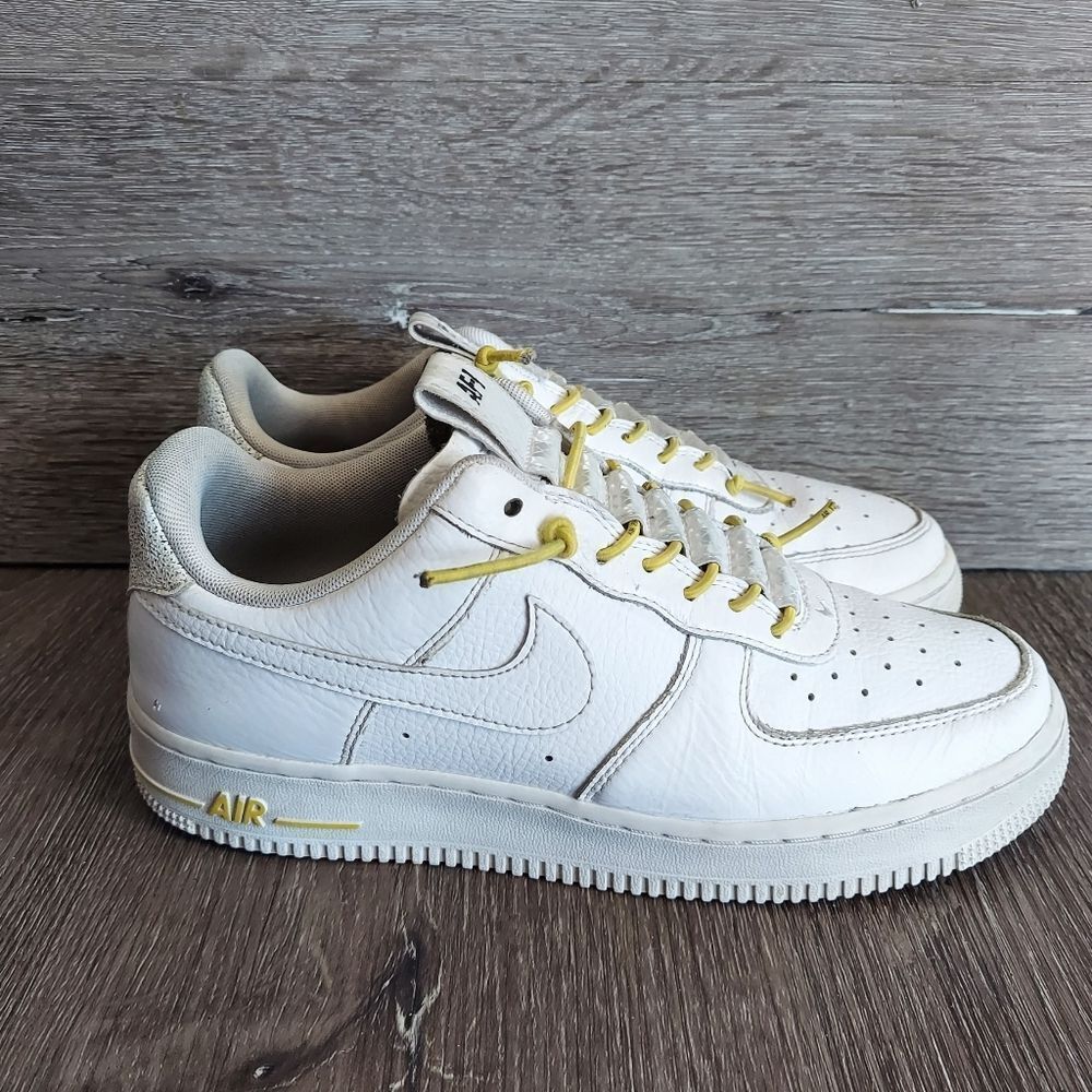 Nike Air Force 1 Low Lux White Chrome Yellow Sneaker Size 7.5